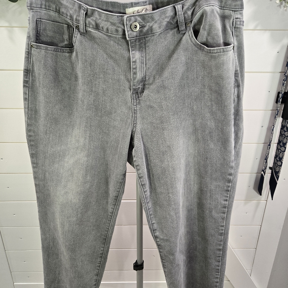 CHARLIE B Gray Ankle Cropped Jeans with Lived-In Texture